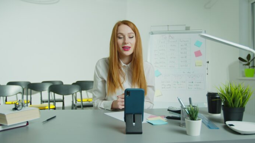 AI powered expense tracker for freelancers managing finances in 2026